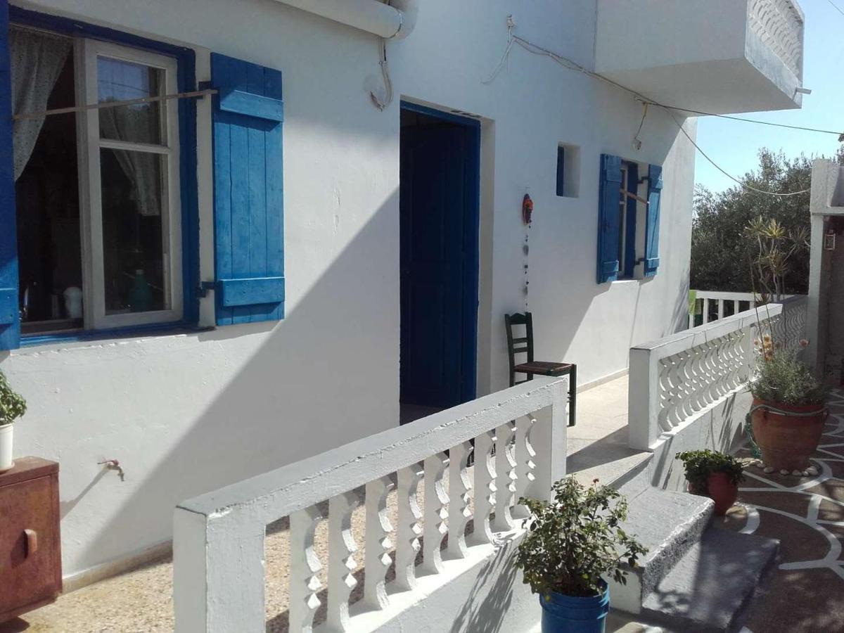 Nikos Apartments Lefkos  Exterior photo